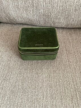 Sezane Jewelry box